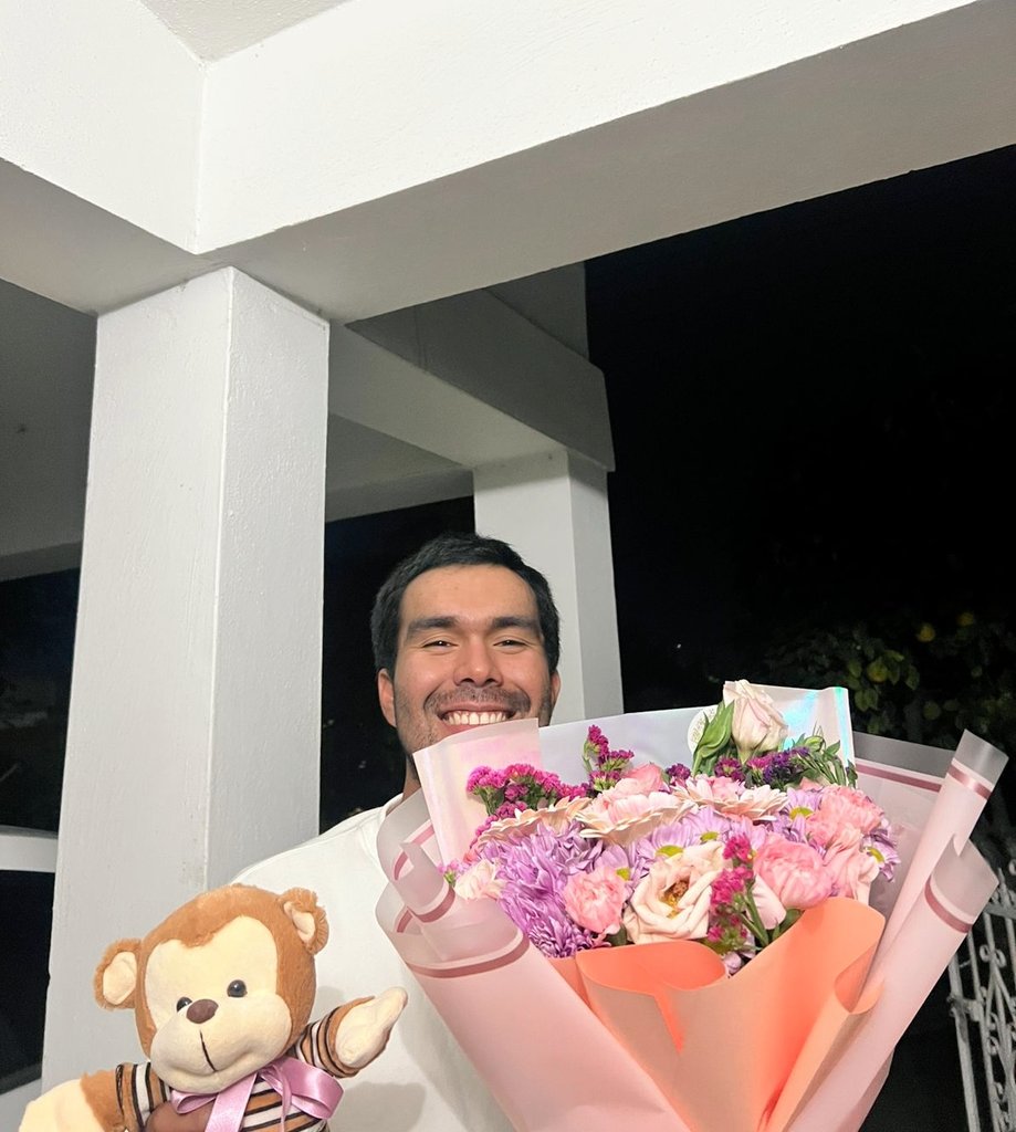 El Fer eligió el frente frío número 27, para solicitar por la vía amable, ser novios. 

Mi corazón no podría estar en manos más gentiles. 

El 09 de enero es mi nuevo día favorito.