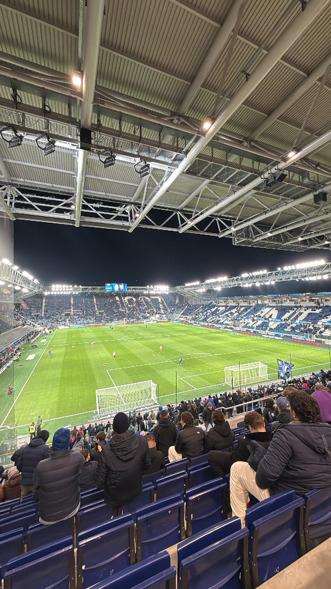 Pierwszy raz w 🇮🇹 i od razu meczyk Serie A. A to nie koniec 😎 #wloskarobota