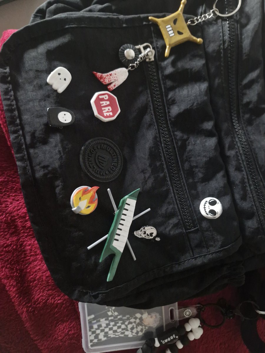 JustC4llMeBoo's tweet image. Minha borsa, gostaro?