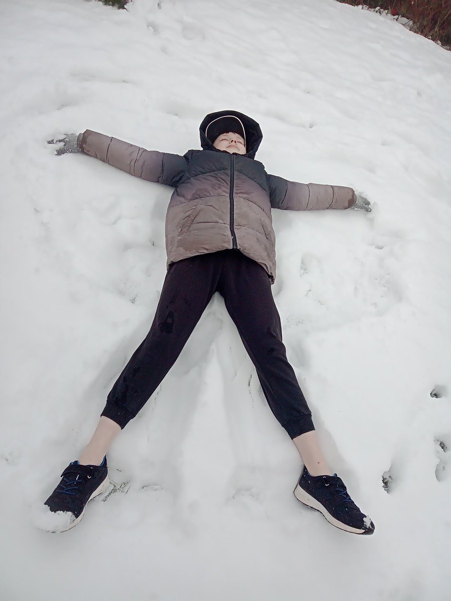 Chris James tweet media