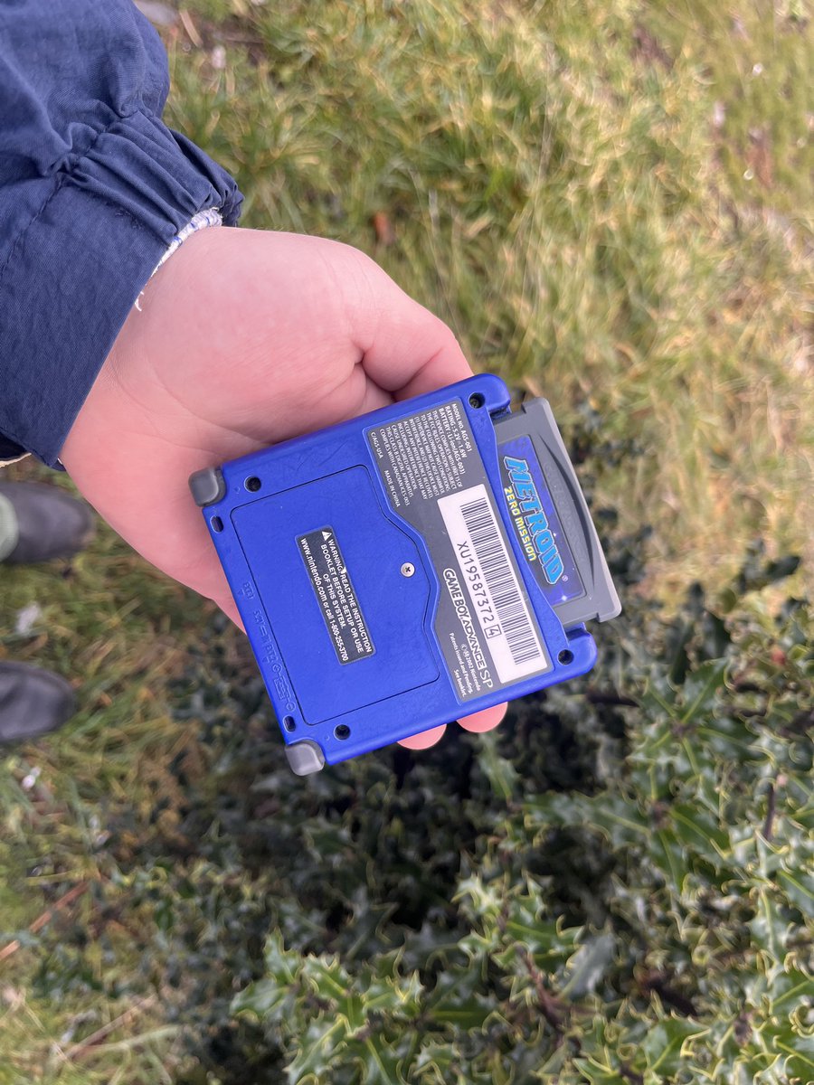 BeebZone's tweet image. Wonderful Birthday gift. It's excellent how it plays on true hardware. 
youtu.be/QTZ1Tm8T-QI?si…