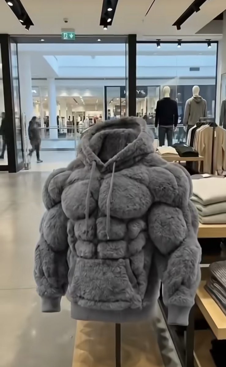 KingKong9888's tweet photo. I got to get this King Kong hoodie. lol π
#Gold #Silver https://t.co/PnHbu0VZzt