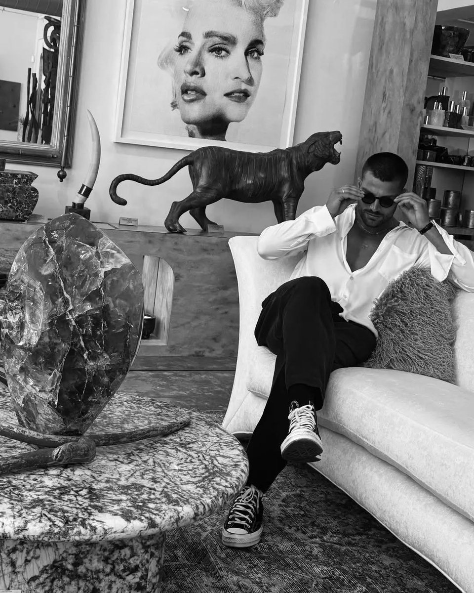 Men40Model's tweet image. Aqui una tarde aburrida