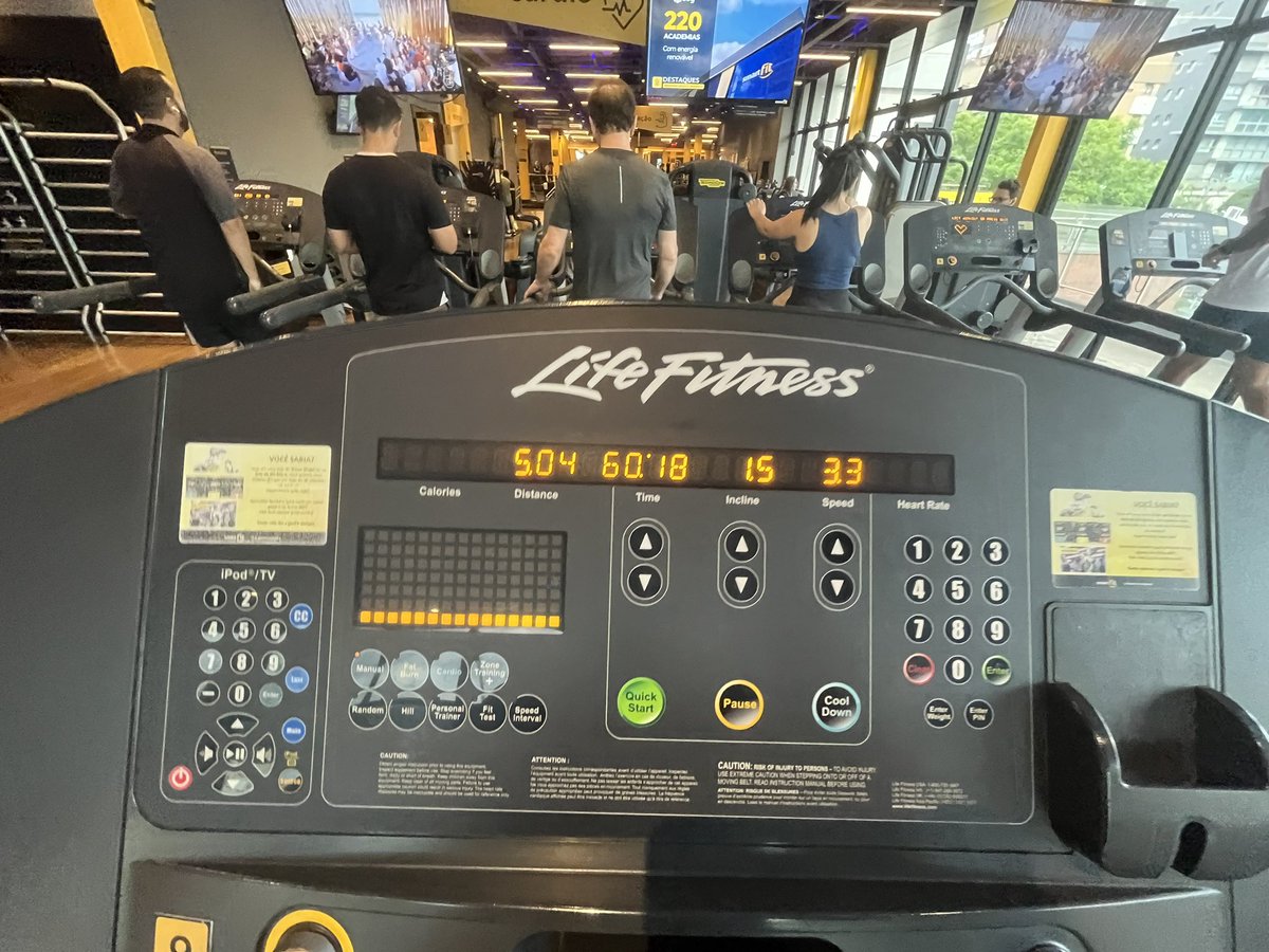 thintacles's tweet image. cardio do dia 💐💐💐💐