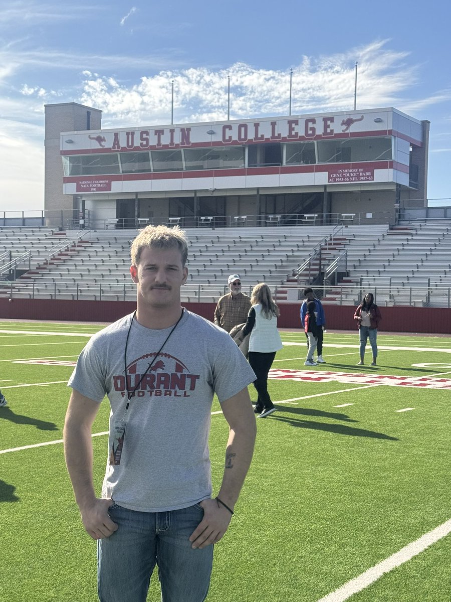 Stephen Manhard tweet media