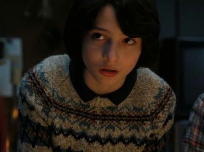viscamari's tweet photo. no other season even comes close to s2 in its style and outfits like it was just so realistic and authentic AND CUTE https://t.co/rluQTN0EMG