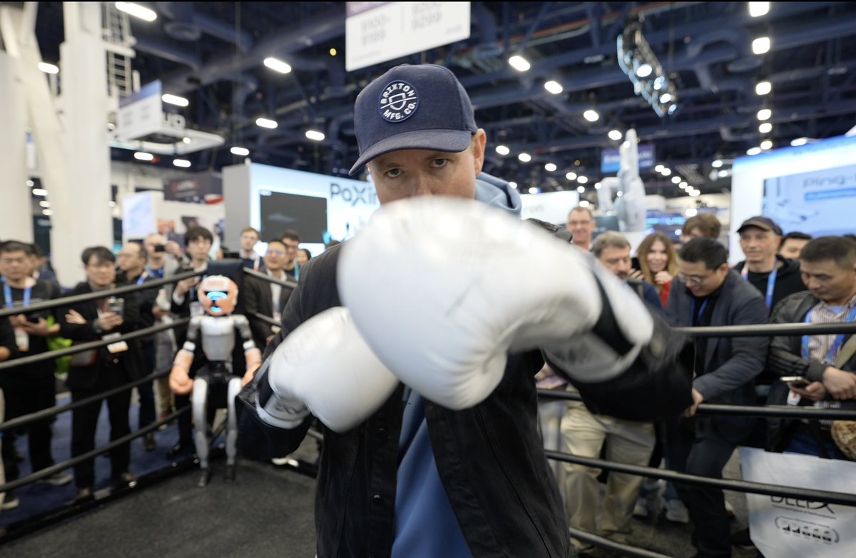 whatsinside's tweet photo. @AnkerSOLIX @theRealTavarish Let’s gooooooo #teambattery https://t.co/pwOxYeWTqU