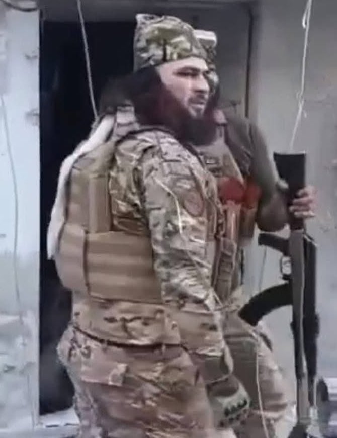 “Laiksiniz, demokratsınız, AKP’den nefret ediyorsunuz” ama Kürt fobiniz nedeniyle HTŞ-IŞİD zebanilerini destekliyorsunuz. Yazıklar olsun size.