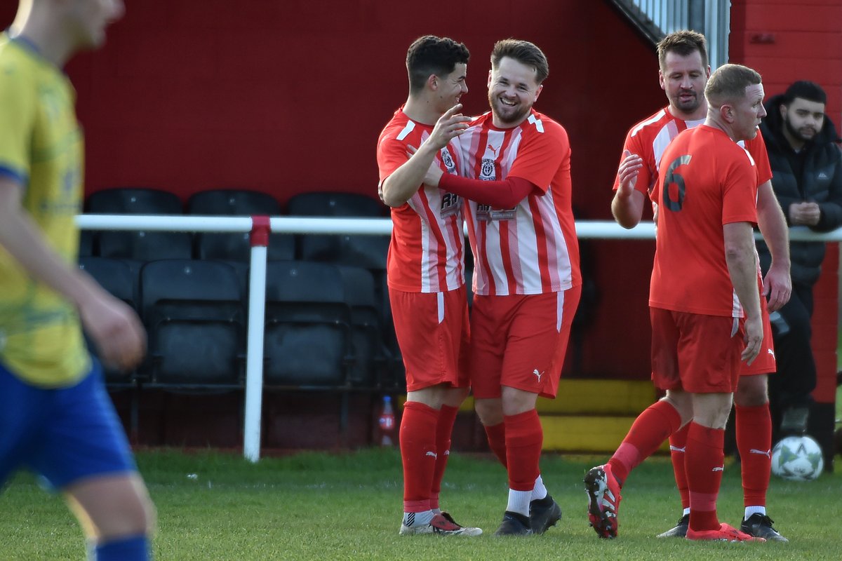 Carl Robertson tweet media