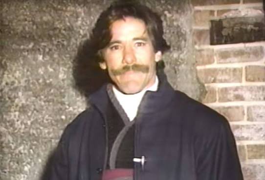 miles_commodore's tweet photo. This April will mark the 40 year anniversary of Geraldo opening Al Capone’s secret vault. Easily the most embarrassing live TV moment I have ever seen. https://t.co/CK2hsVT8Ge