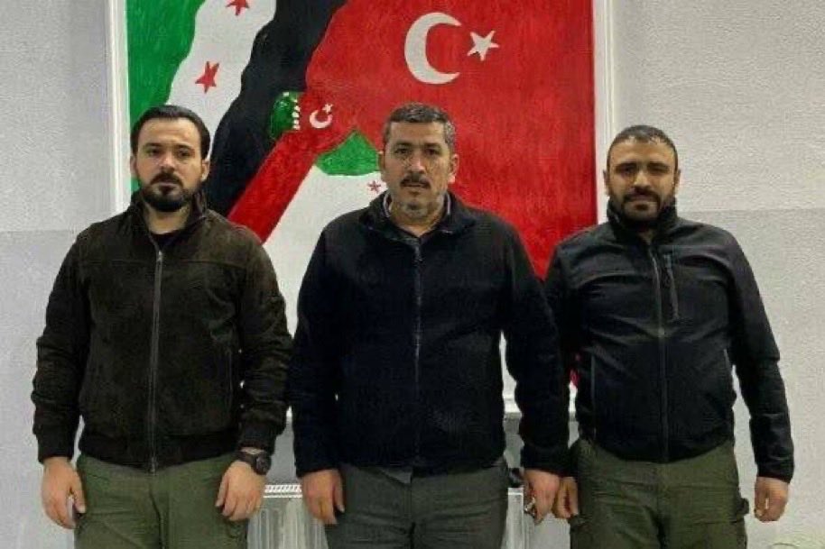 Vatan oğul, bayrak oğul, devlet oğul, can oğul
Sevmek nedir? Bunu bilen aşıklara bismillah…

<a href="/fehimisa1/">Fehim Ertuğrul İsa</a> <a href="/seyfebubekir1/">Seyf POLAT-Ebubekir</a> 

🇹🇷🇸🇾