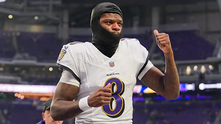 A veteran Ravens player said other players have urged Lamar Jackson to become more vocal with Ravens decision makers, per <a href="/TheAthletic/">The Athletic</a> 

“He’s the pillar of the organization...Our hopes and dreams rest in his hands. You have to include him in the decisions more than any of us"