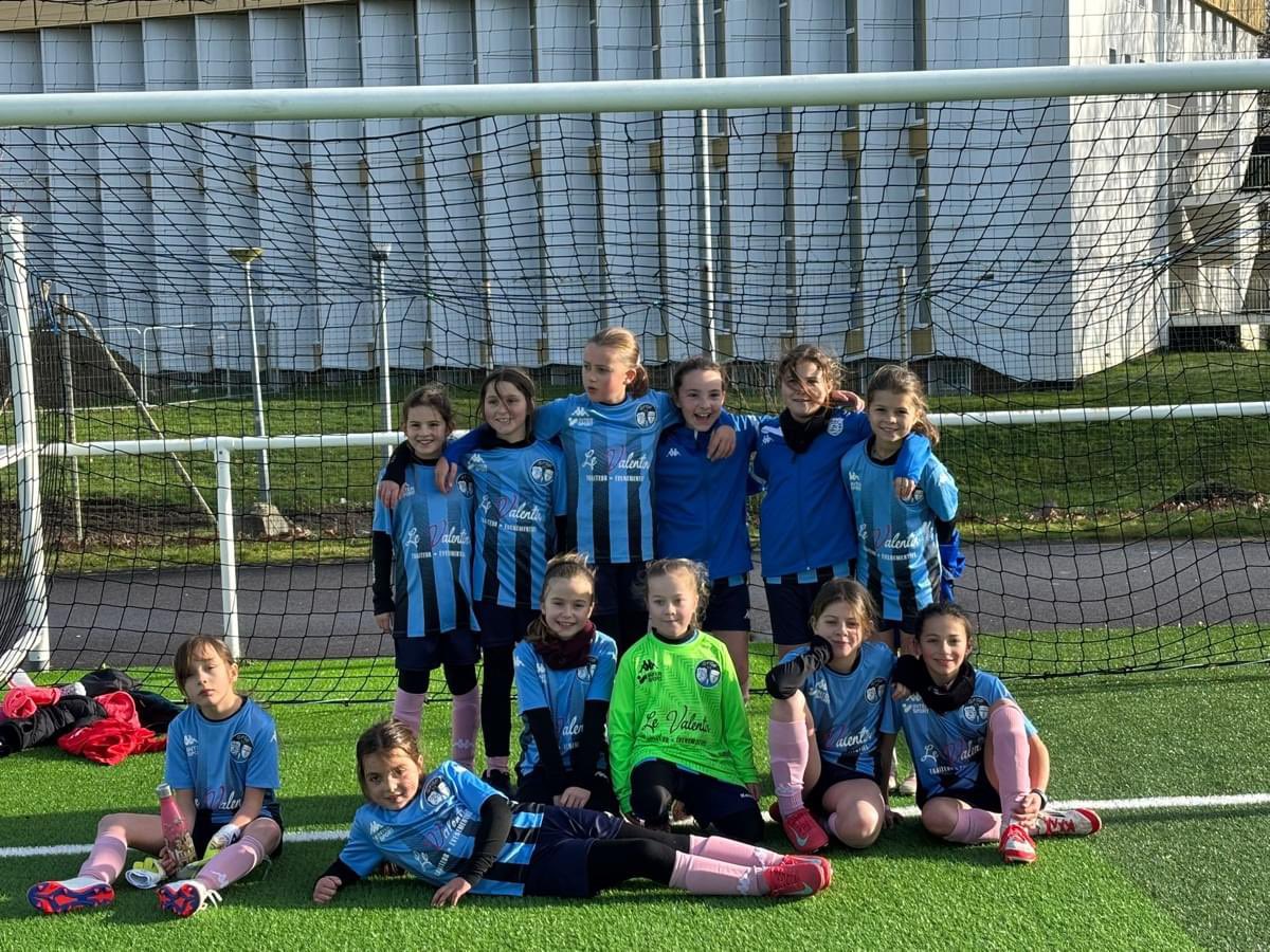 AS_Guilers's tweet image. VICTOIRES des U11 Filles : 1-0 contre Quimper et 3-1 contre Mespaul ! Et un match nul 3-3 contre le Pilier Rouge 

Bravo les filles 😃