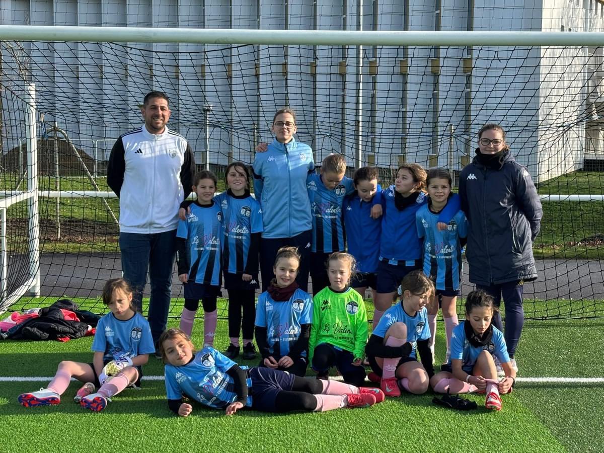 AS_Guilers's tweet image. VICTOIRES des U11 Filles : 1-0 contre Quimper et 3-1 contre Mespaul ! Et un match nul 3-3 contre le Pilier Rouge 

Bravo les filles 😃