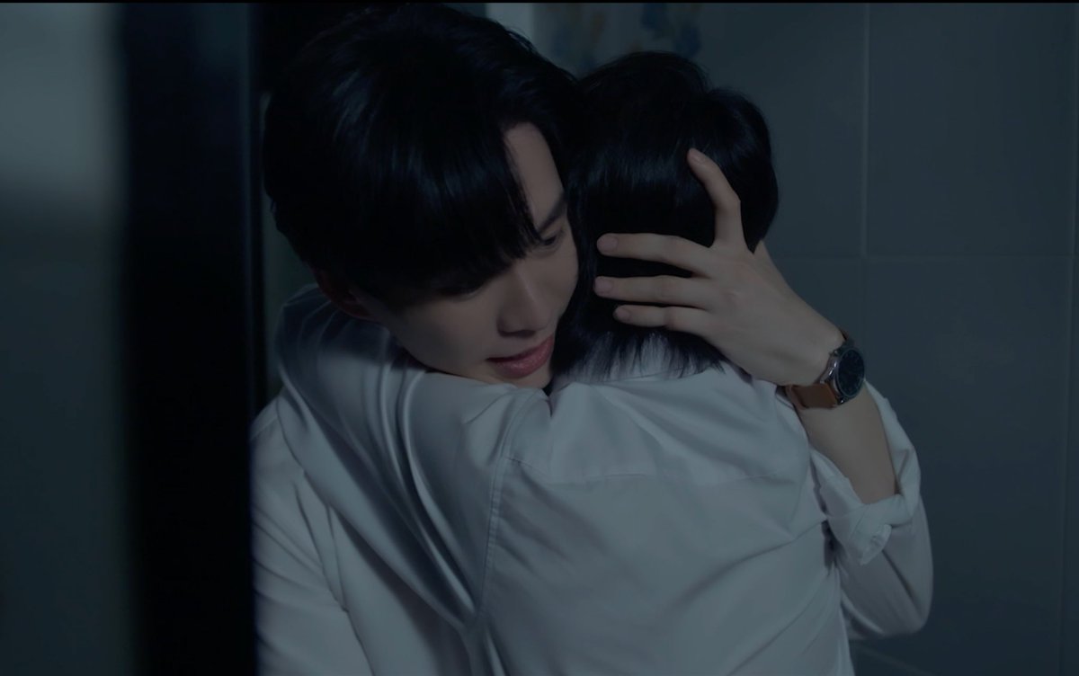 wabisabiTH's tweet photo. ยังเป็นพี่ฟ้าคนเดิมมาตลอดเลยหนิ😭

#FoureverYou2EP4
BESIDE THE SKY EP4 https://t.co/HD0uvp0a6Z