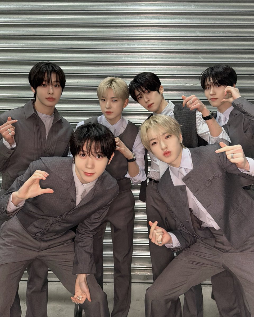 ꒰ঌﾟ𝖦𝗈𝗅𝖽𝖾𝗇 𝖣𝗂𝗌𝖼 𝖠𝗐𝖺𝗋𝖽𝗌 ˚໒꒱

#NCTWISH
#제40회골든디스크어워즈