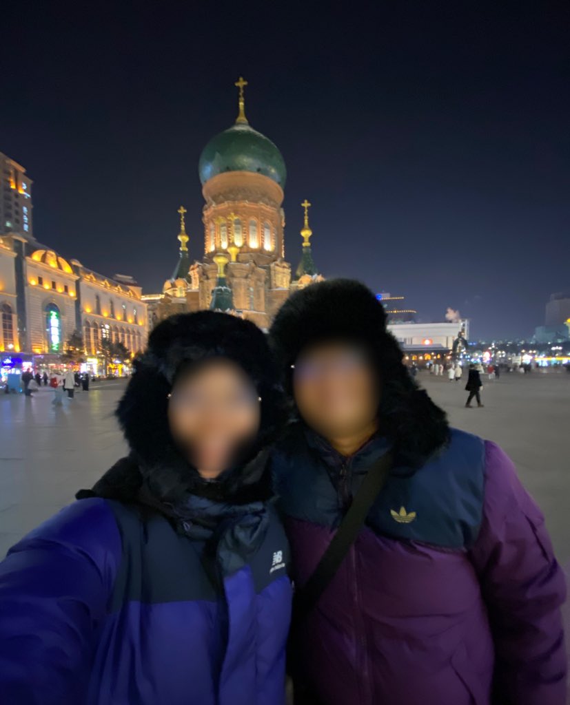 Lotus Gin tweet media