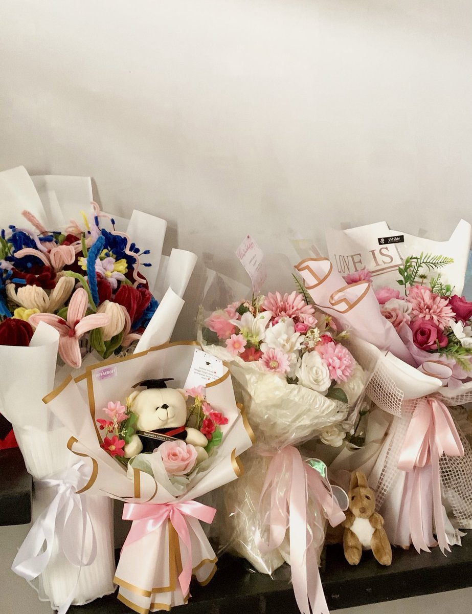 punya buket banyak bukan berarti i have namjachingu yaa!🫸🏻