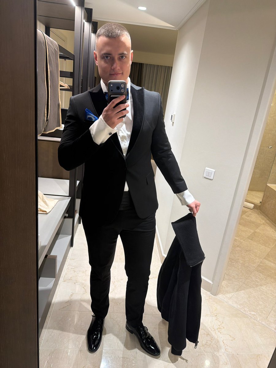 Denis Kostin tweet media