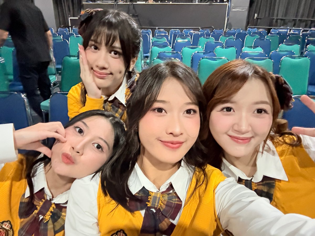 onyil🤓 tweet media