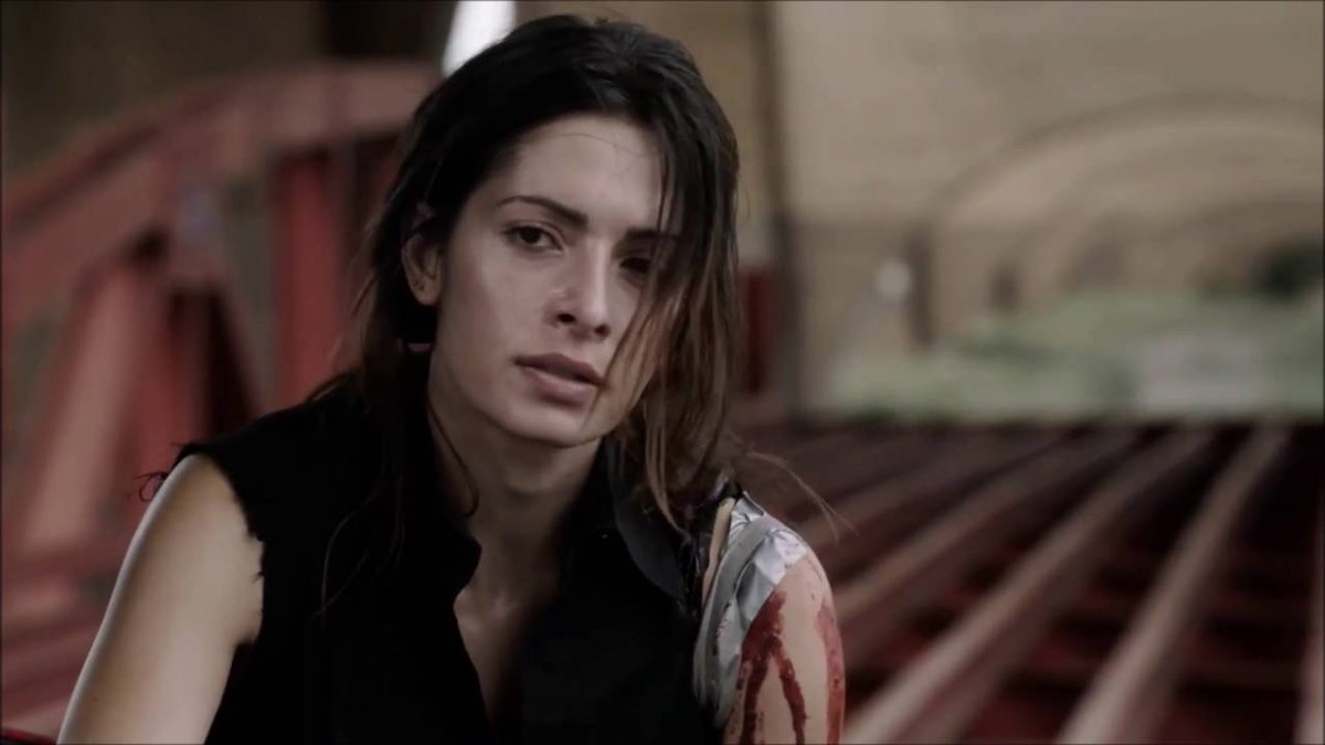 SavingPOI's tweet image. Happy Birthday, Sarah Shahi!!! 🎈🎁🎂
#PersonOfInterest