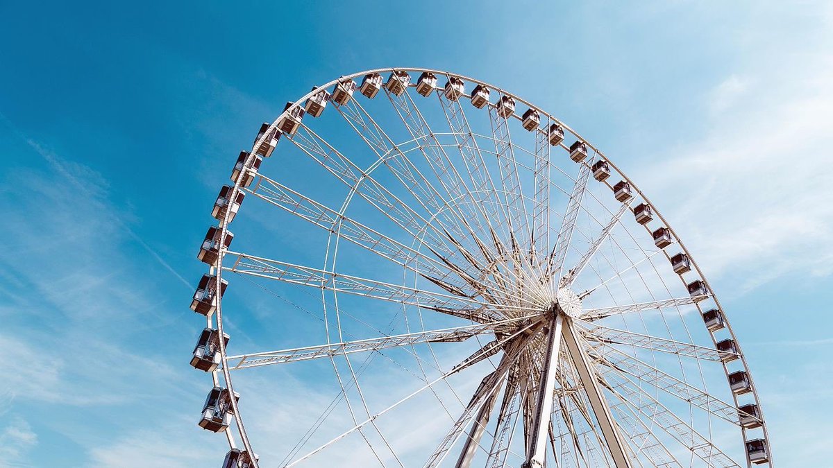 SoonSaudi's tweet image. قريبًا إفتتاح مجمعات ترفيهية في عدة مناطق في #السعودية 😍 🎢🎡:

- #تبوك
- #أبها
- #المدينة_المنورة
- #ينبع
- #الرياض " الحمراء "
- #جازان