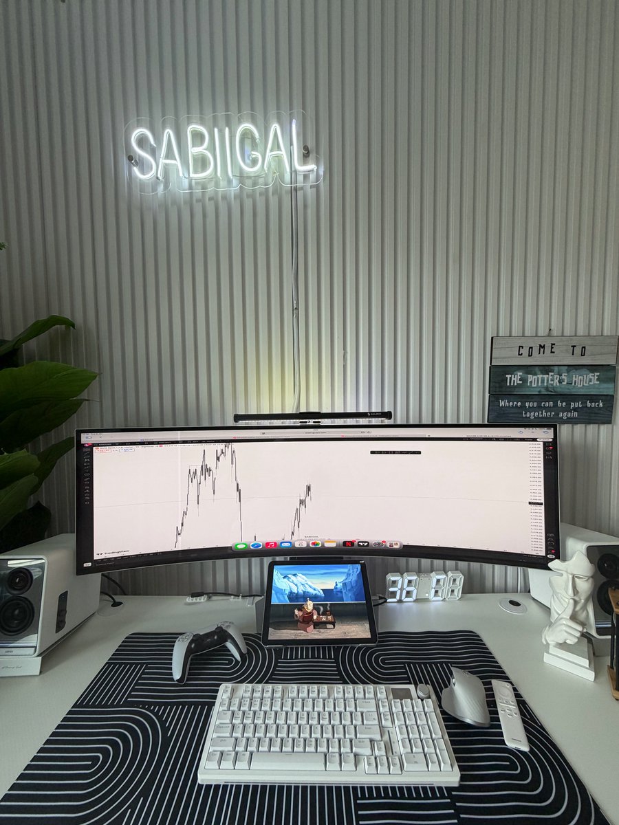 midrizzy1's tweet image. If TRADING has NEVER worked for you, read this carefully… There’s ONE reason behind all your losses.

No strategy, no mentor, no capital will fix this.

You don’t lose because the market is hard.
You lose because you:

➜ Break your rules after one loss
➜ Overtrade to “make it…