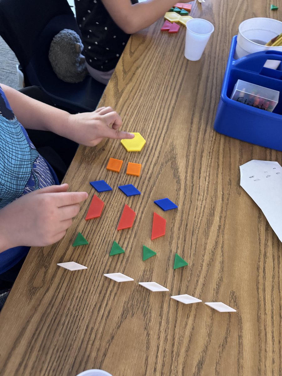 Mrs. Laxson tweet media