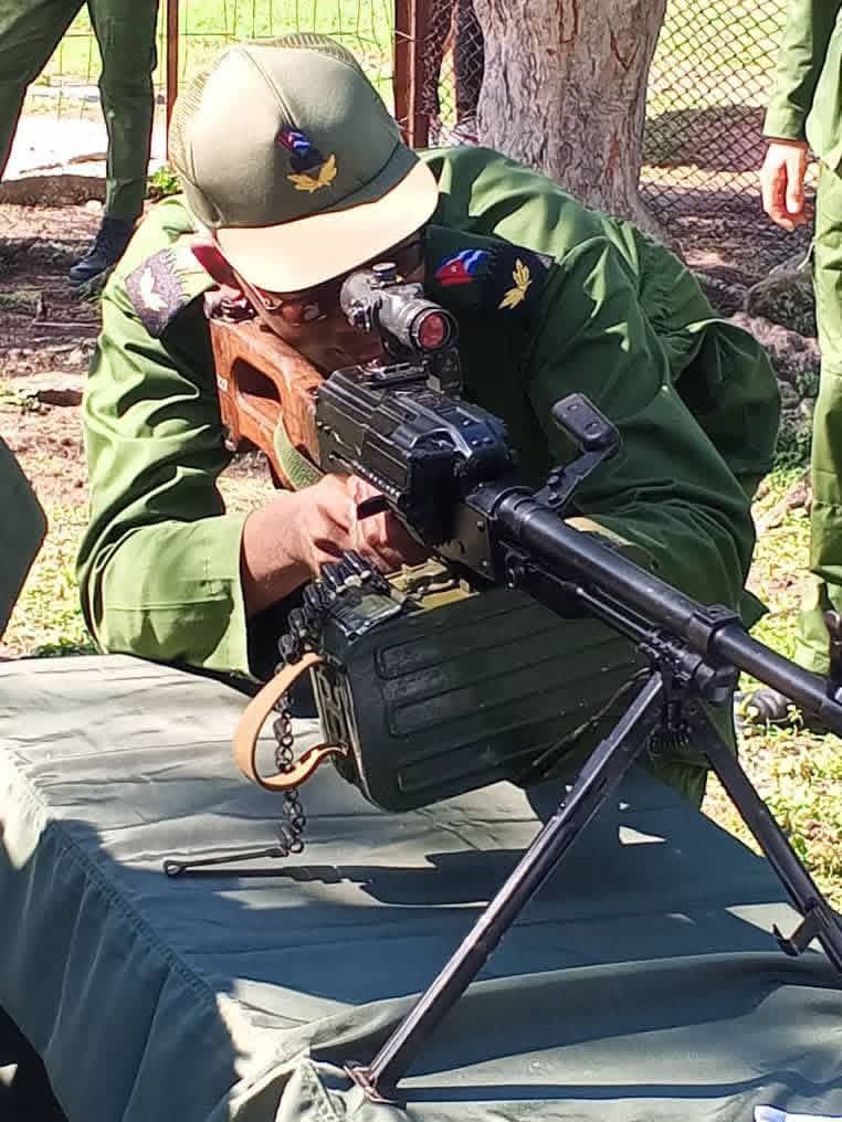 Hoy se realizaran en cada provincia:
Ejercicio Territorial de Zonas de Defensa
Etiqueta: #CubaEstaFirme