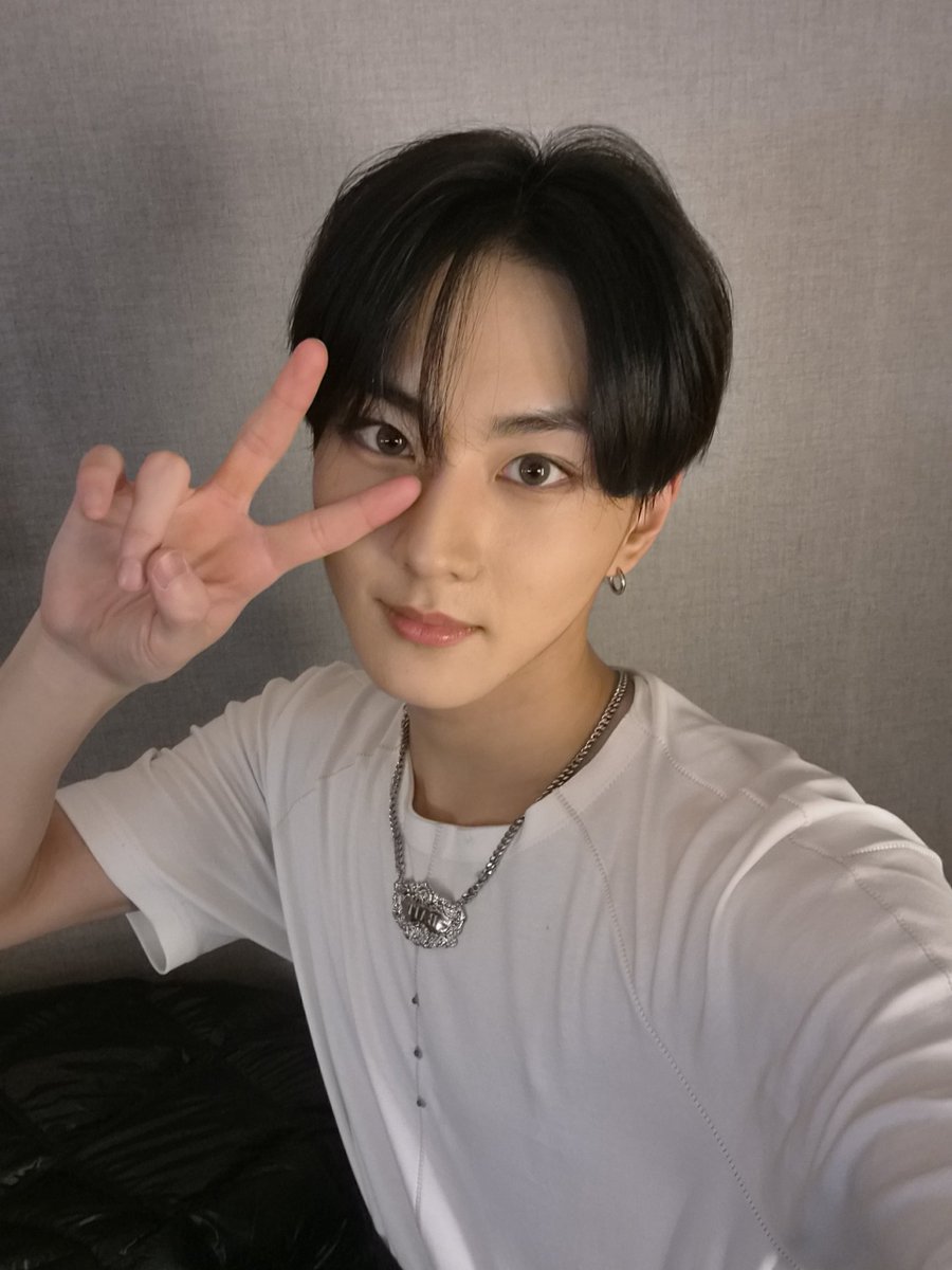 enhypenweverse's tweet image. [ #정원’s Post ] 260111

#JUNGWON: Everyone, let’s stay healthy~!!

@ENHYPEN_members @ENHYPEN #ENHYPEN #엔하이픈