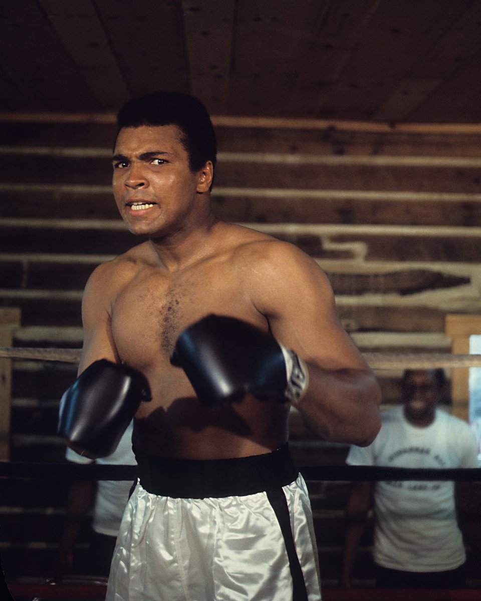 Muhammad Ali tweet media