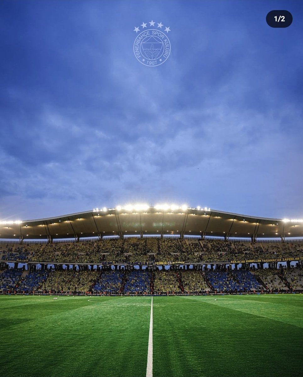 İstanbulu aydınlatan bir Fener var