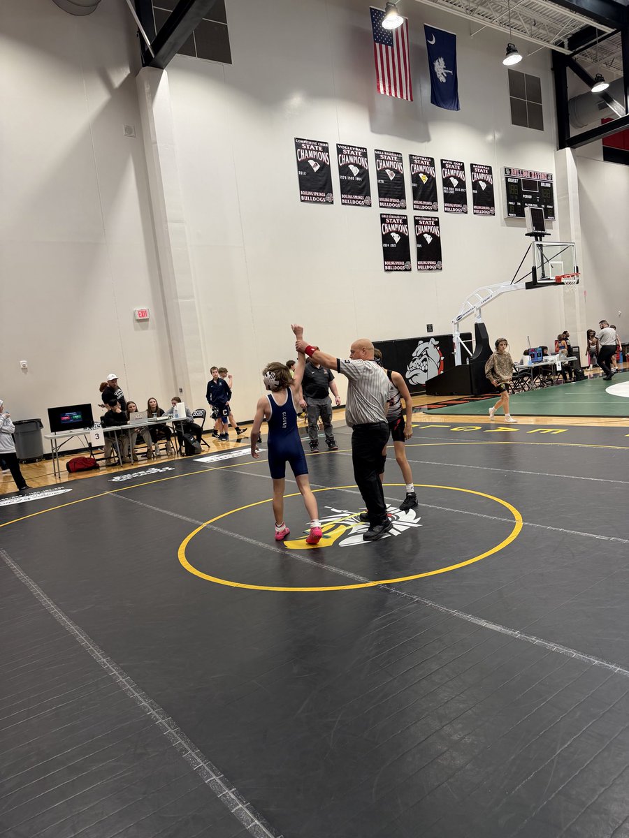 CloverMiddleWrestling tweet media