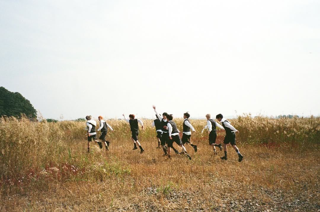 fconquer's tweet image. My favorite. / CRAVITY.