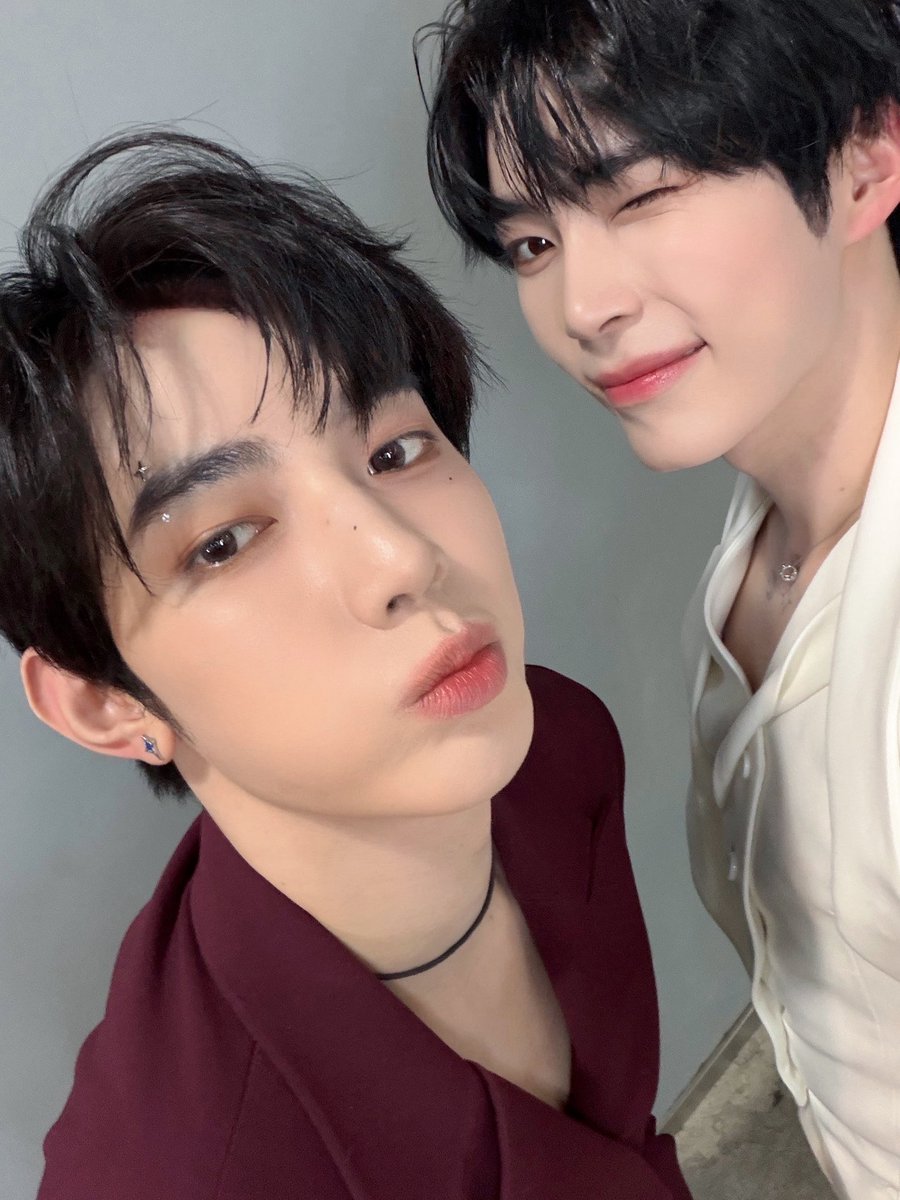 📸] 20260110 ZB1 X Update _𝗭𝗘𝗥𝗢𝗙𝗢𝗖𝗨𝗦 