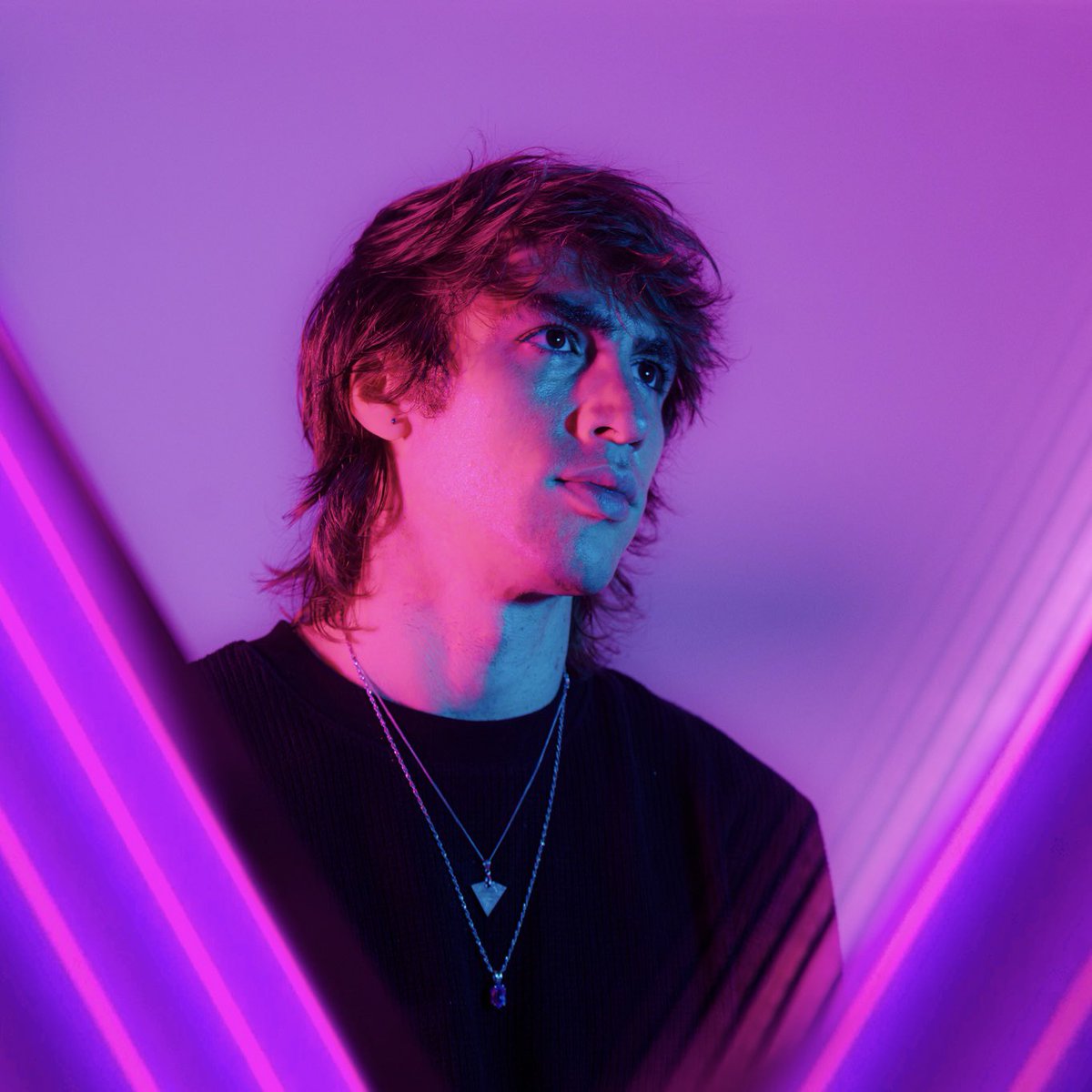 “Mirrorverse” —  the title track of my next EP comes out January 16th. Making this one has been a journey and quite difficult to get across the finish line. So with that, I’m grateful I can finally share with it y’all 💜