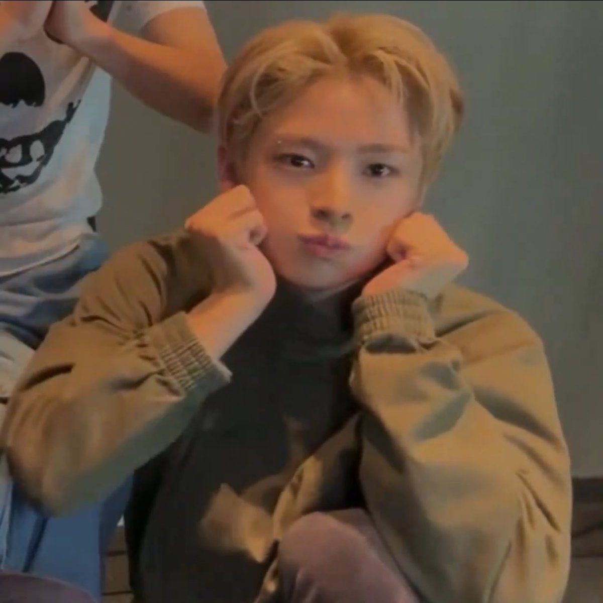 kkS2yy's tweet image. 