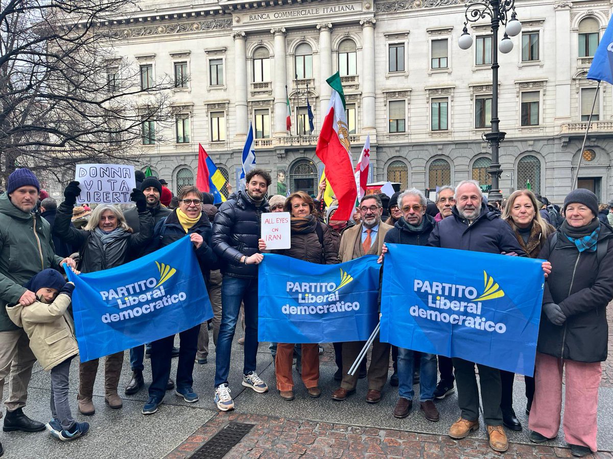 marattin's tweet image. E anche oggi, in una città italiana (in questo caso Milano) il @Partito_Libdem era a portare la propria testimonianza con una delegazione di dirigenti alla manifestazione a favore della liberazione dell’Iran.

Perché dovunque ci sia un popolo che lotta per avere i due beni più…