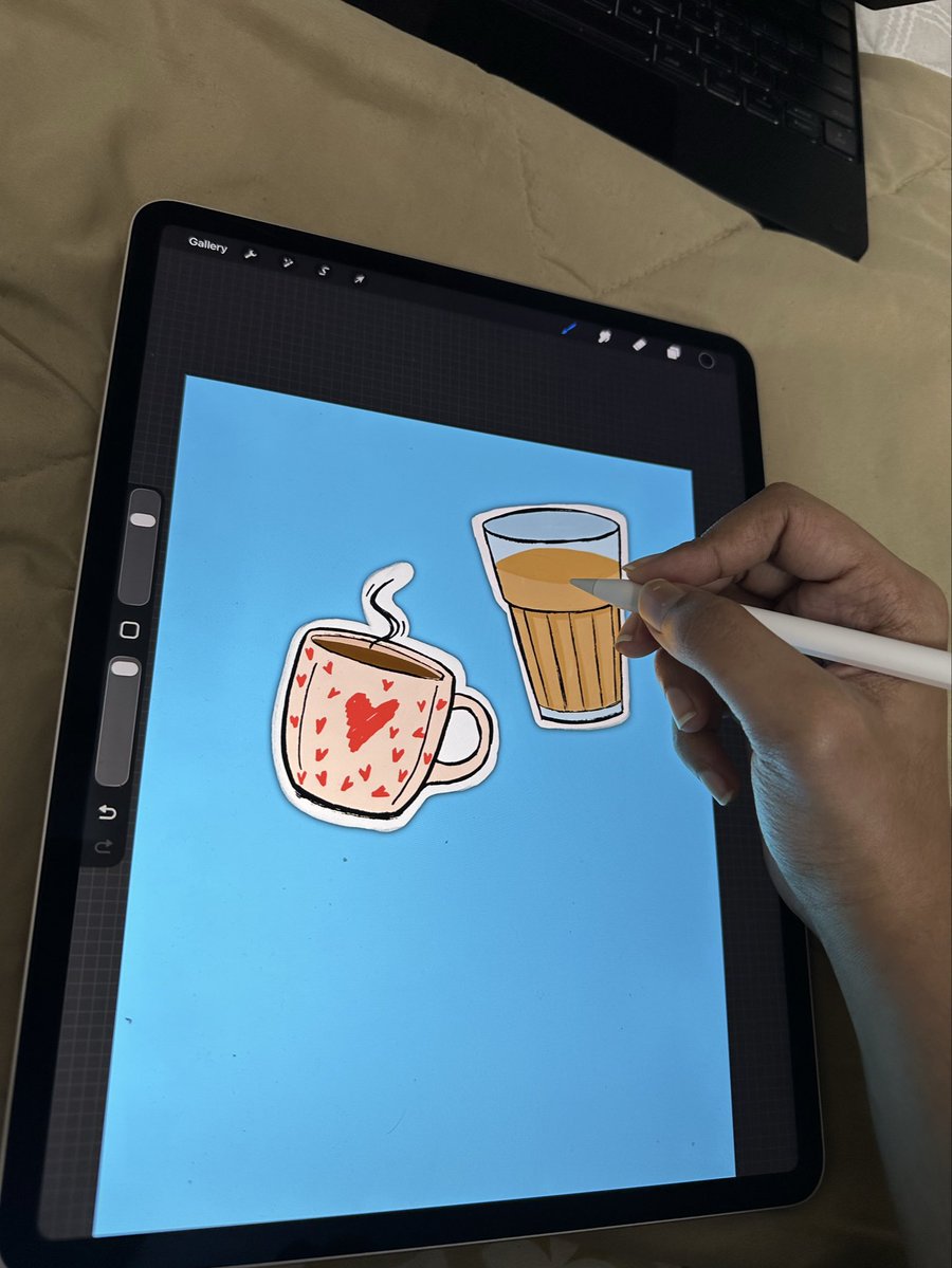 3D_Pointer's tweet image. Day 1 of building in public!
Starting something new! I’m fuelling my passion with this app..  As an artist, this app is gonna be a lot of fun for me to build!
While i learn to get users for Promptr, I wanted to start with this one!
Can you guess what the app could be about?! 👀👇…