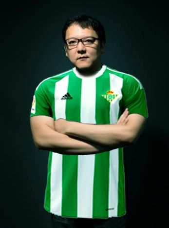 HOLA A TODES EN UN RATO EMPEZARA LA TAN ESPERADA EUROCOPA, UNIROS A ANIMAR A LES RUNNERS EN  twitch .tv/nohithispano