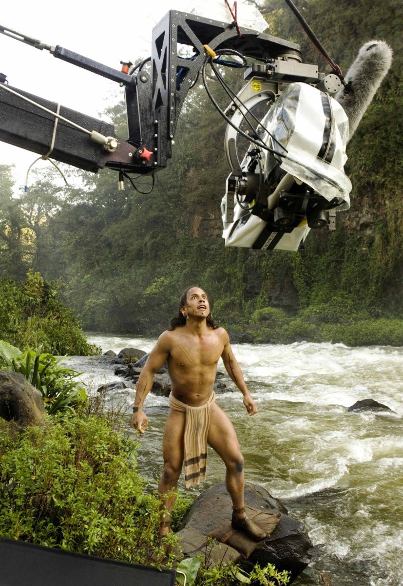 BobaFettANHSE's tweet photo. #apocolypto #behindthescenes🎬 #filmmaking 

🎥 2006 https://t.co/61h7vmoxl7