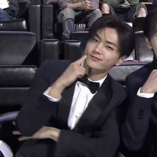 jayharemm's tweet image. si centil 😚