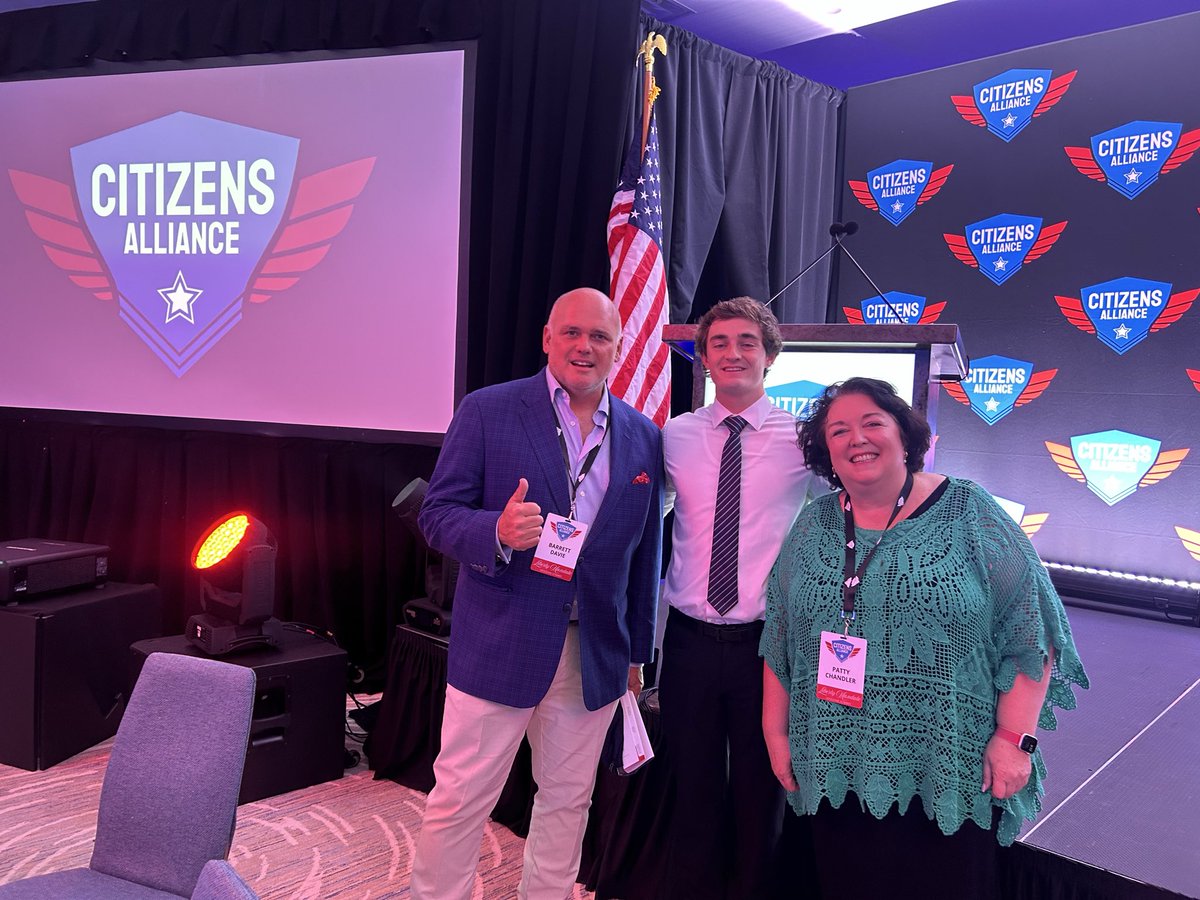 Thanks <a href="/nickshirleyy/">Nick shirley</a> for your bravery! You’re shining a spotlight on rampant fraud and the outrageous waste of our precious resources. I hope it will inspire bravery amongst our citizenry to stand up and make a focus on Community and Country a part of their daily lives!