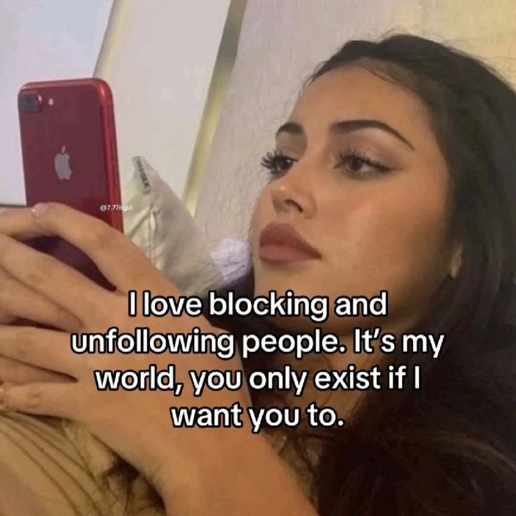 Lovandfear's tweet image. Unfollowed. Unbothered. Unavailable.