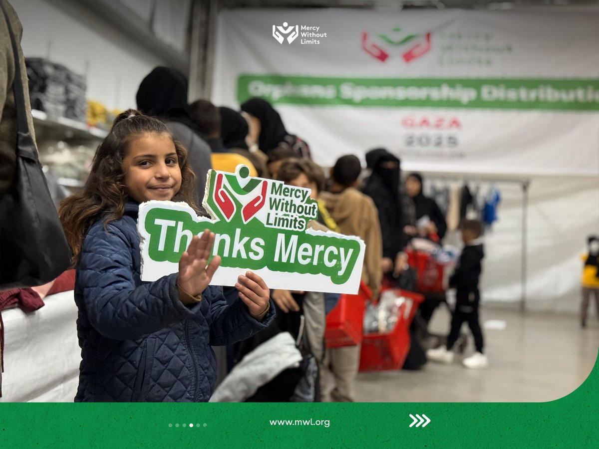 MWlimits's tweet image. Winter kits are reaching children in Gaza, providing warm clothing during the cold season. These distributions help families meet urgent needs and protect children during difficult winter conditions. #MWLimits
