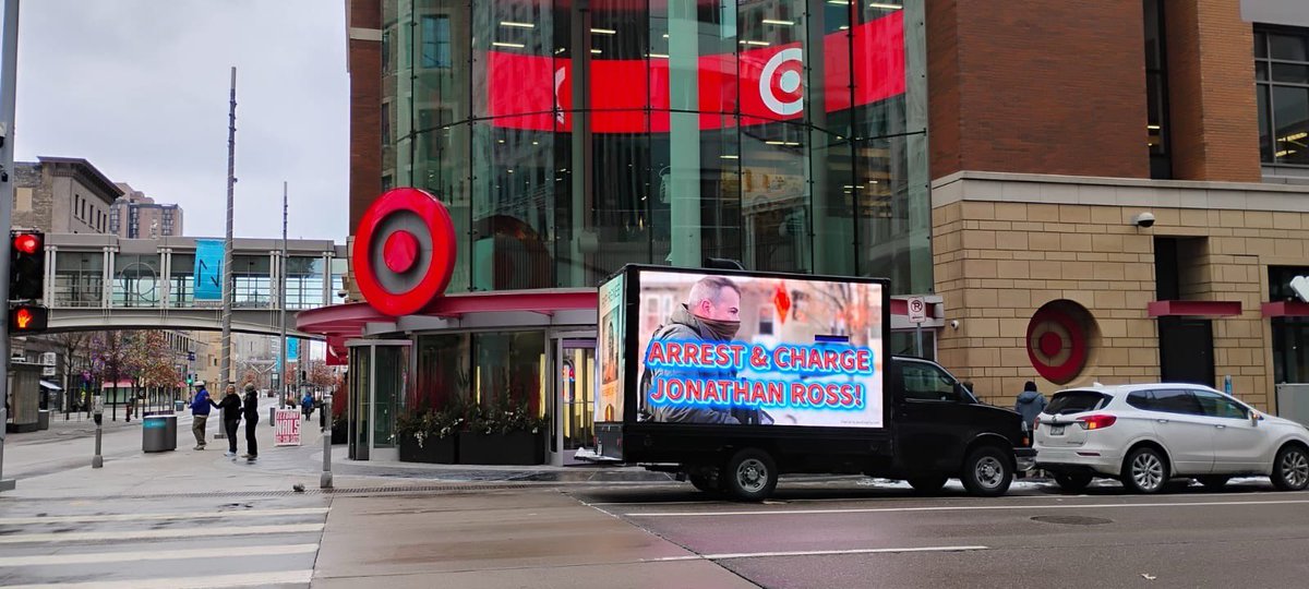 Claude Taylor tweet media