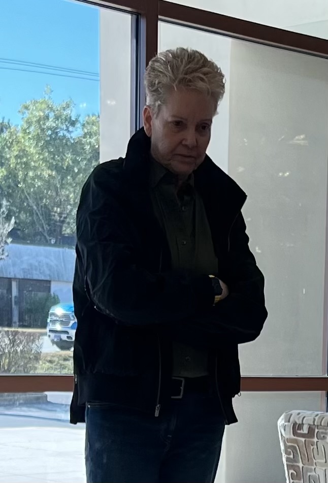 dbmoone's tweet image. Stolen thoughts.

#writersoftwitter #WritingCommmunity #writerslift #thinking #readingcommunity #words