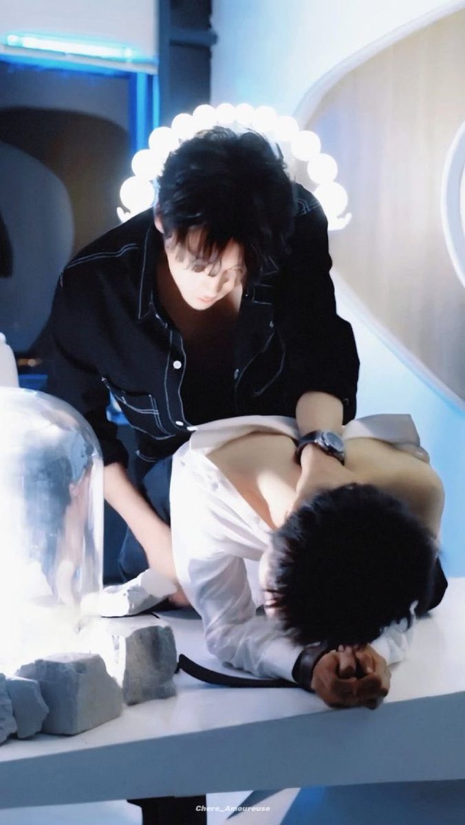 dddoddorri's tweet image. 시간에 맞는 사진