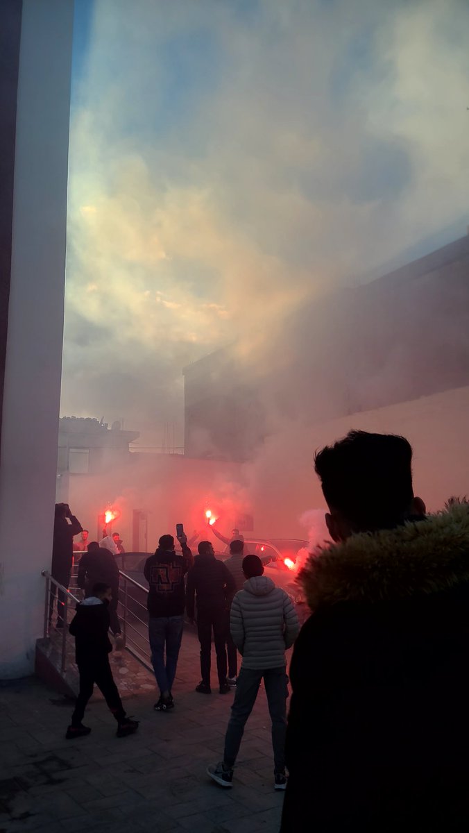 من هذا لهذا ان شاء تكمل الفرحة برك 🙂