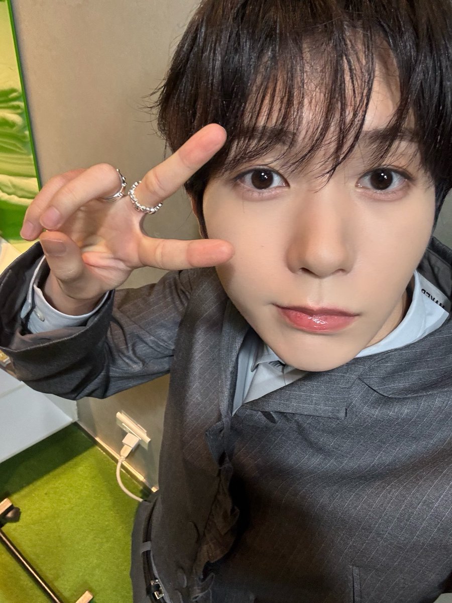 Ryo Weverse Update 011126

NCTzen! Thank you for the award!!🙏🙏🙏🙏🫡

#RYO #료 #リョウ #NCTWISH